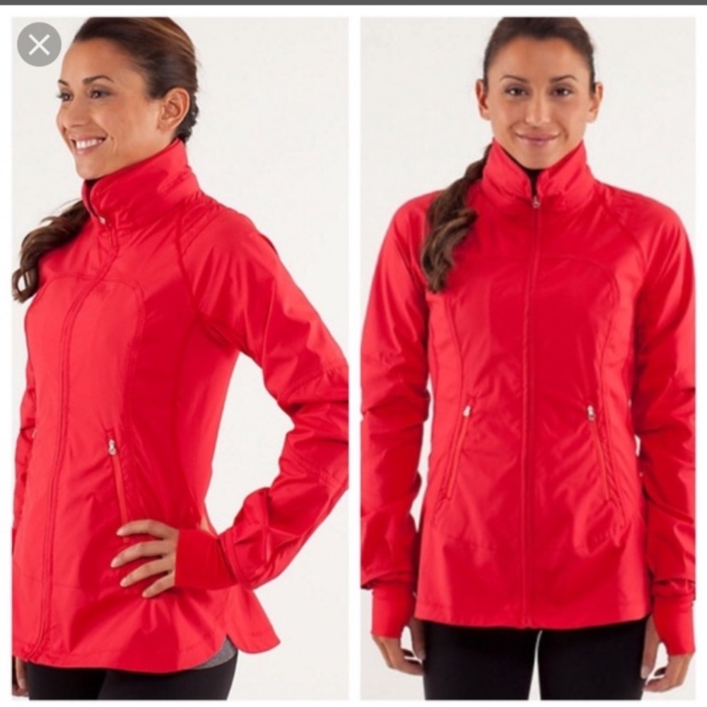 Women’s Lululemon RARE Make A Break Windbreaker Rain Jacket Red Currant Size 6